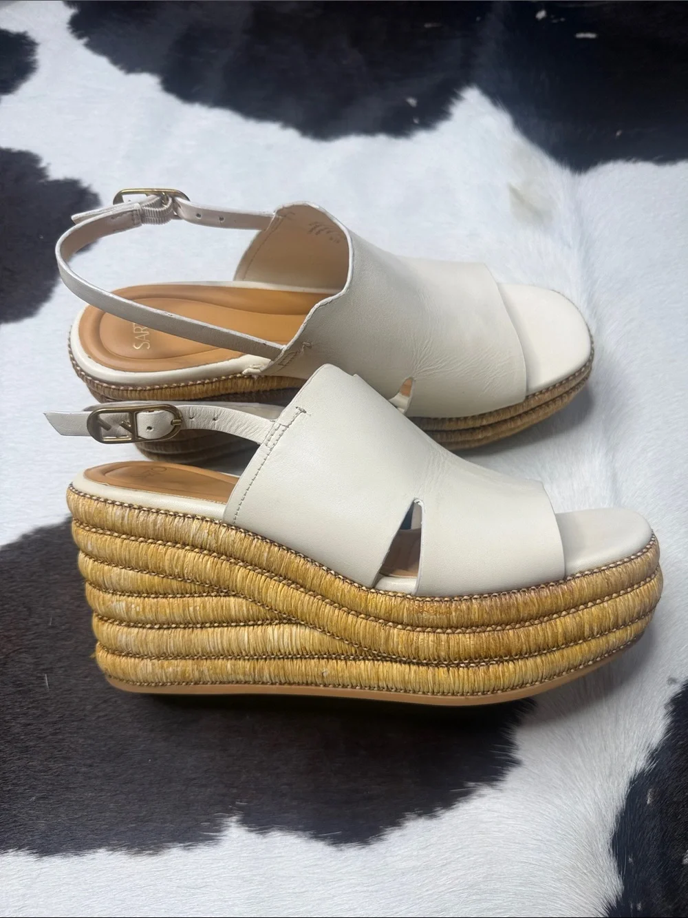 SARTO By Franco Sarto smooth cream